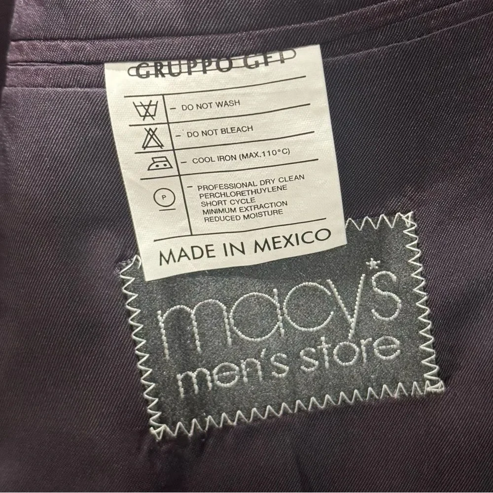 Macys men’s store Gruppo size 42R wool Classic Black Men's Suit